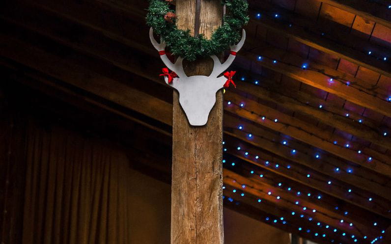 Esta Navidad, decora con madera