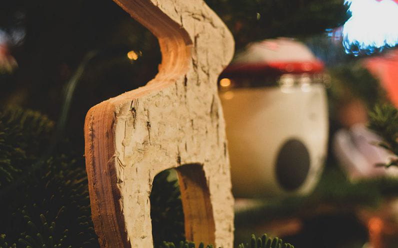 Esta Navidad, decora con madera