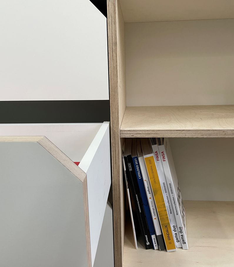 Mueble todoterreno