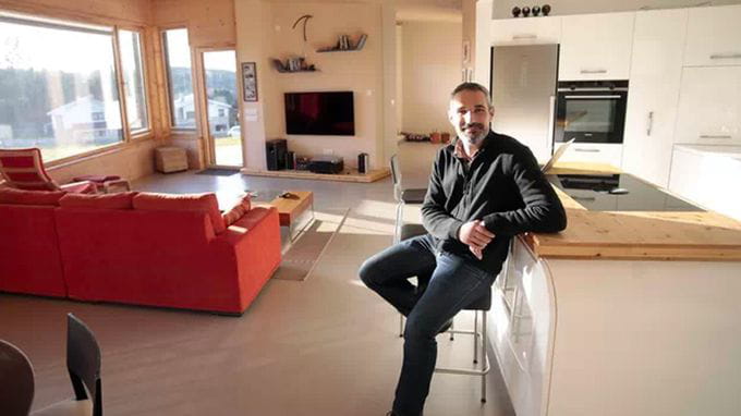 Nuestro director técnico, Adolfo Montero, habla sobre su passivhaus Casa A Baicela en La Voz de Galicia.