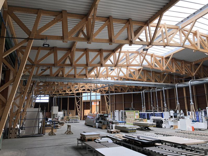 Nave industrial diseñada y ejecutada por Besteiro